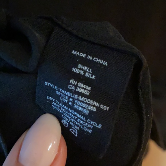 Theory silk button sleeveless collared blouse - Picture 6 of 7